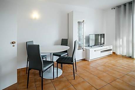 Double Room with Pool View