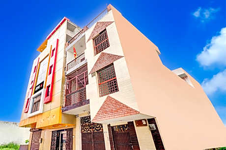 Hotel O Sheetal Ganga Dham