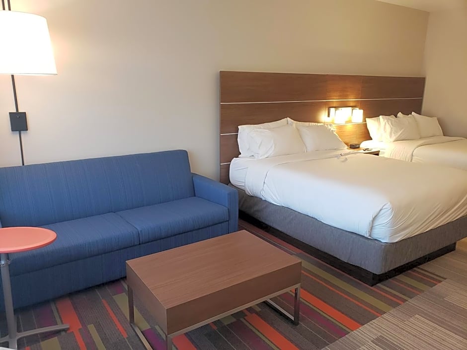 Holiday Inn Express & Suites Brigham City - North Utah