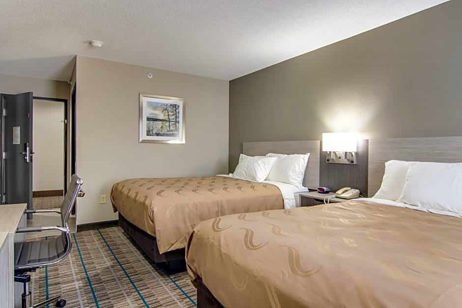 Quality Inn & Suites Grove City-Outlet Mall