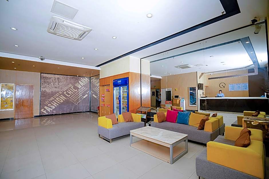 7 Days Inn Yunfu Luoding Central