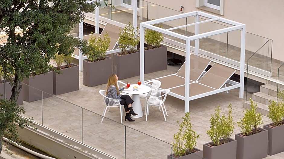 Amsterdam Suite Hotel & SPA