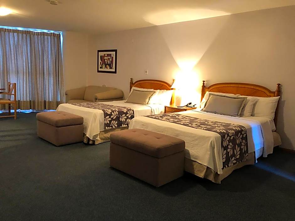 Crystal Palace Hotel