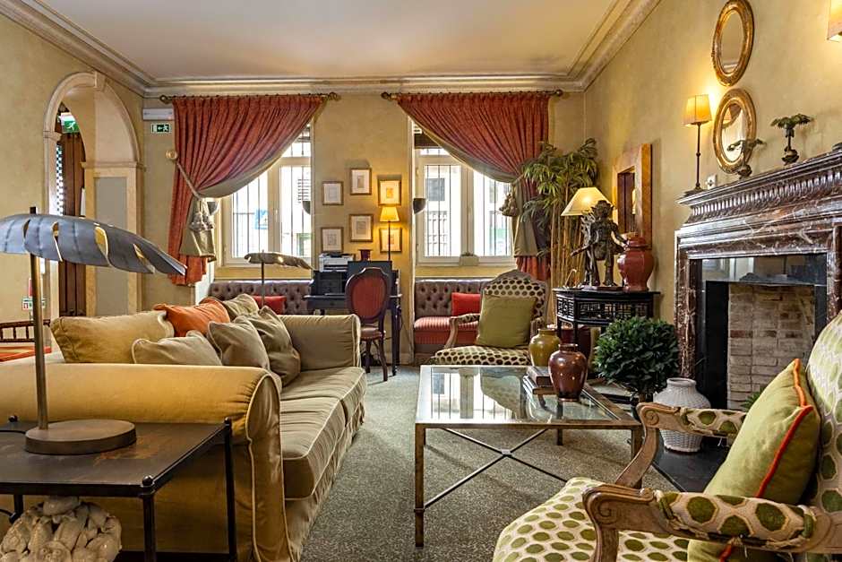 As Janelas Verdes Inn - Lisbon Heritage Collection