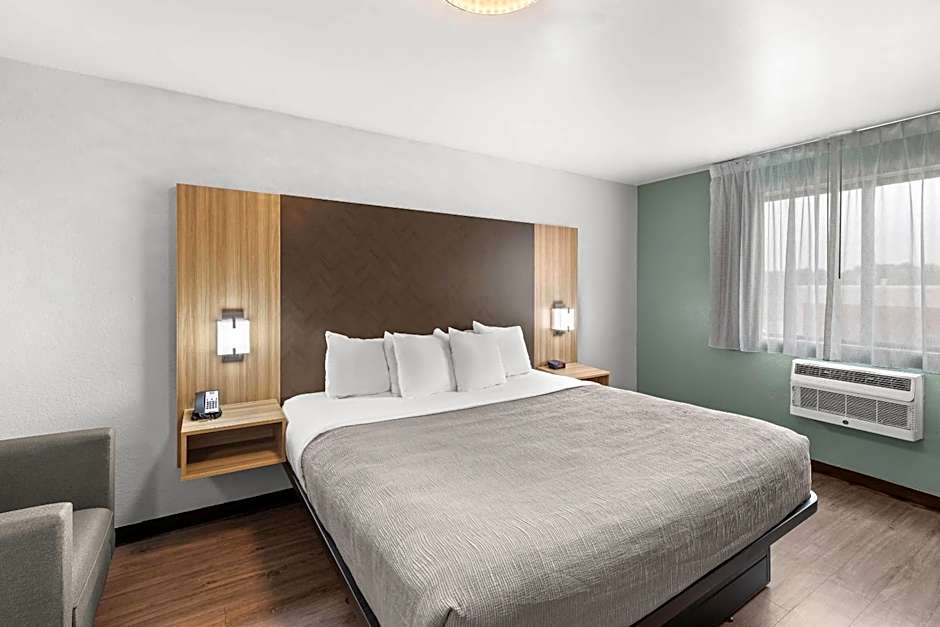 Quality Inn Atlanta Airport-Central