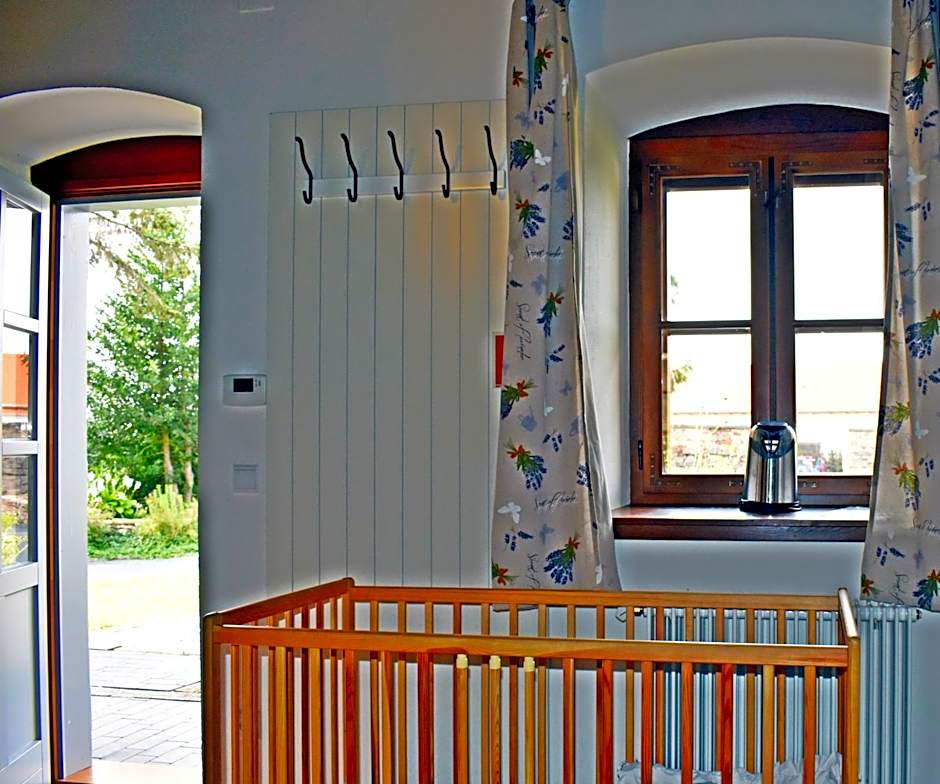 Bagolyvár Fogadó- Újfalusy Márton Vendégház