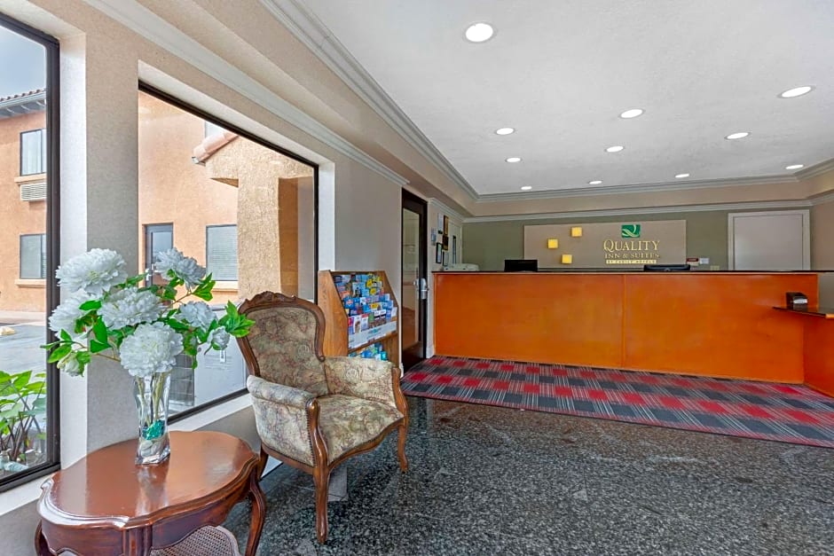 Quality Inn & Suites Oceanside