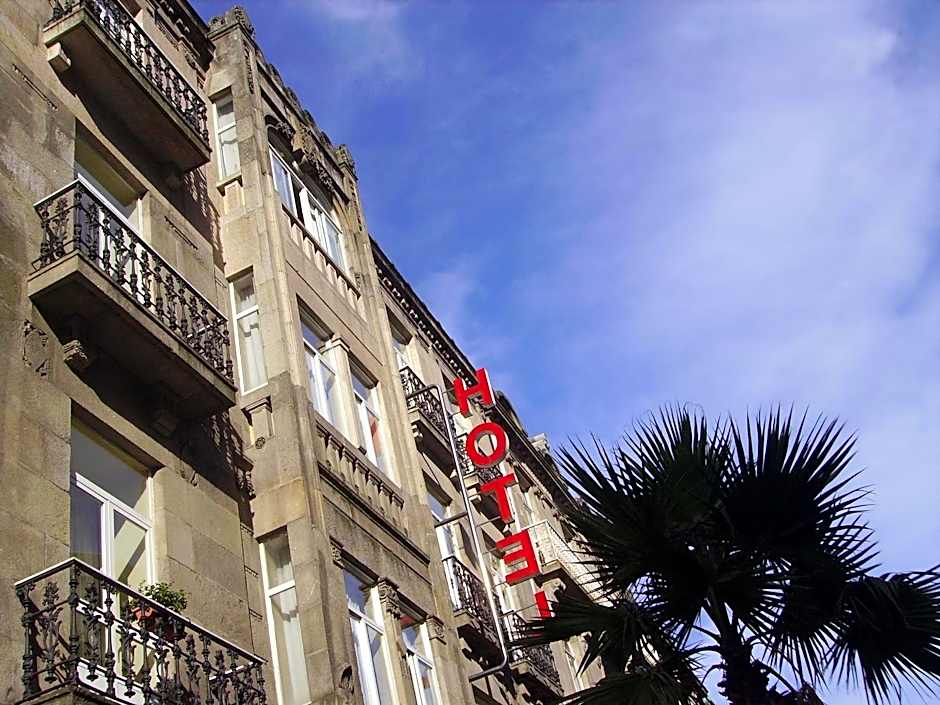 Hotel Compostela Vigo