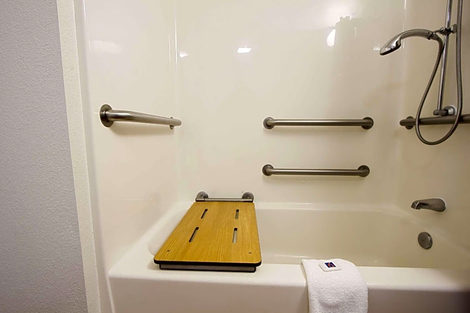 Motel 6-East Brunswick, NJ