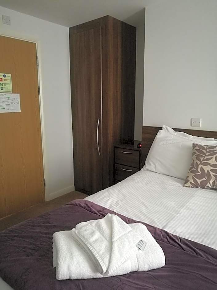 Barley Sheaf, Old Bridge Street EN SUITE ROOMS, ROOM ONLY