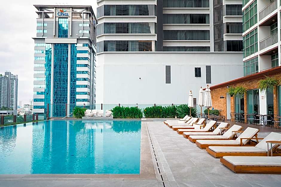 Urbana Sathorn Bangkok