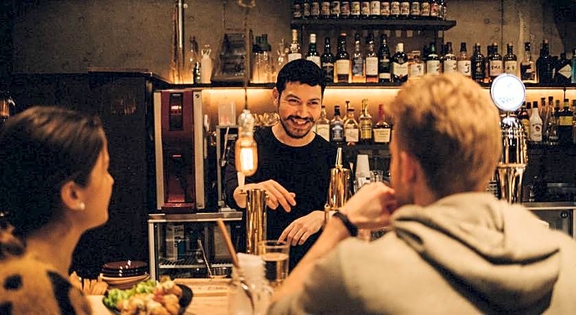 Nui. Hostel & Bar Lounge