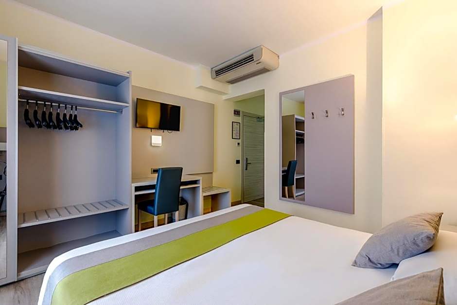 Hotel Aurora