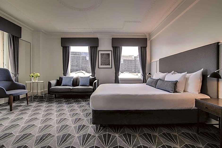 The Savoy Hotel on Little Collins Melbourne