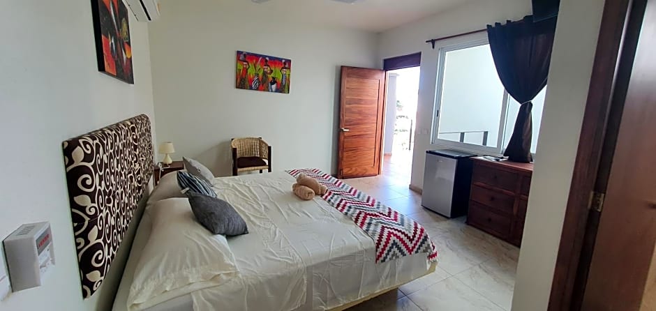 Carri Surf Studio