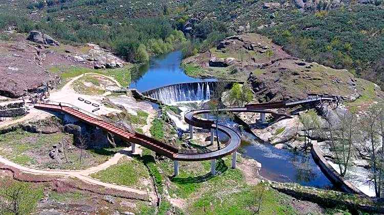 Vila da Laje - Onde a Natureza o envolve - Serra da Estrela