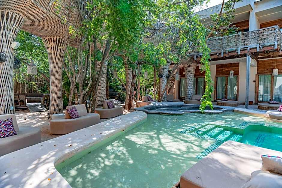 CervecerIa Tulum Boutique Hotel & Beer Spa