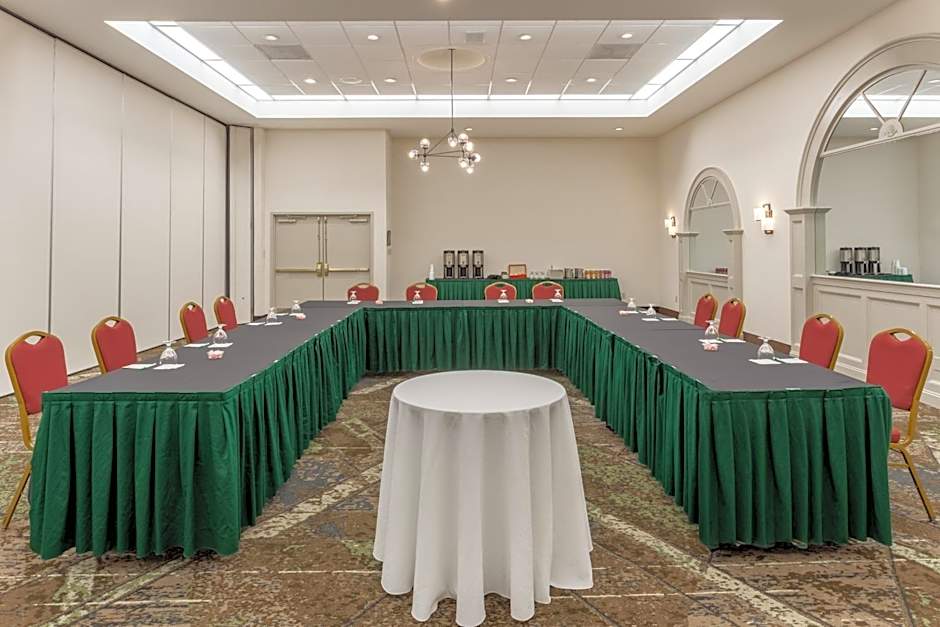 Holiday Inn Philadelphia South Swedesboro Hotel By IHG