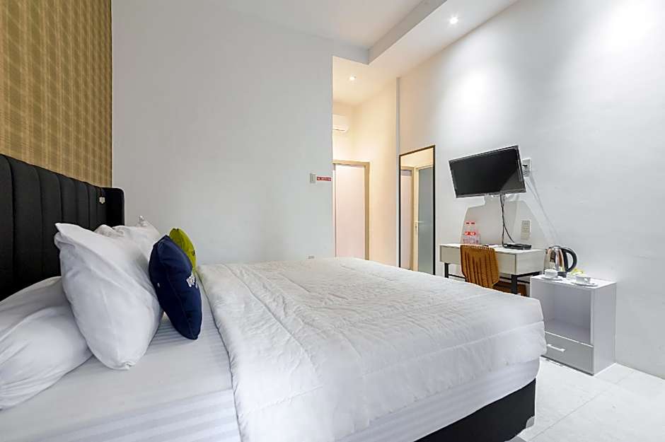 Urbanview Hotel Brodam's Pematang Siantar by RedDoorz