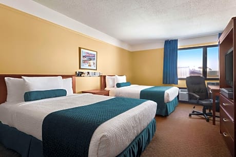 2 Double Beds Non-Smoking