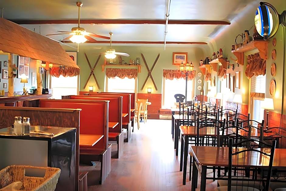 The Pines Inn