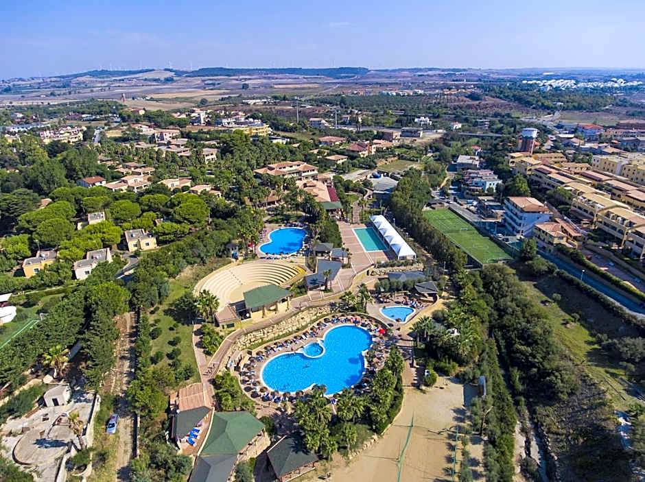 TH Le Castella - Baia degli Dei Village