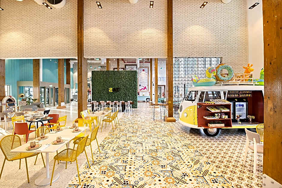 Fuwairit Kite Beach, Tapestry Collection by Hilton