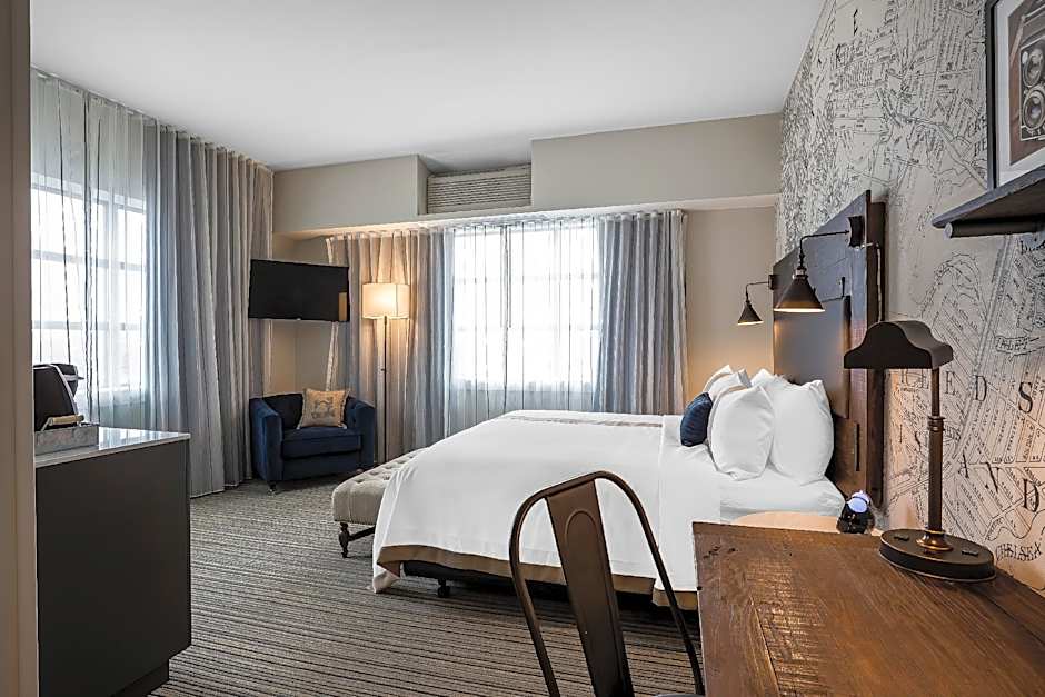 enVision Hotel Boston-Everett
