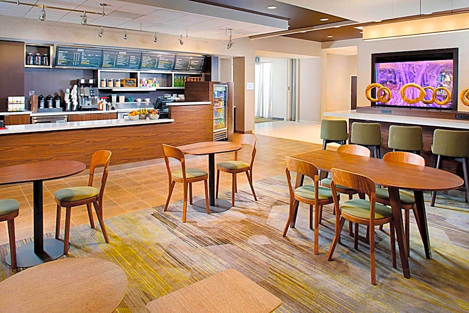 Courtyard by Marriott Dallas Carrollton and Carrollton Conference Center