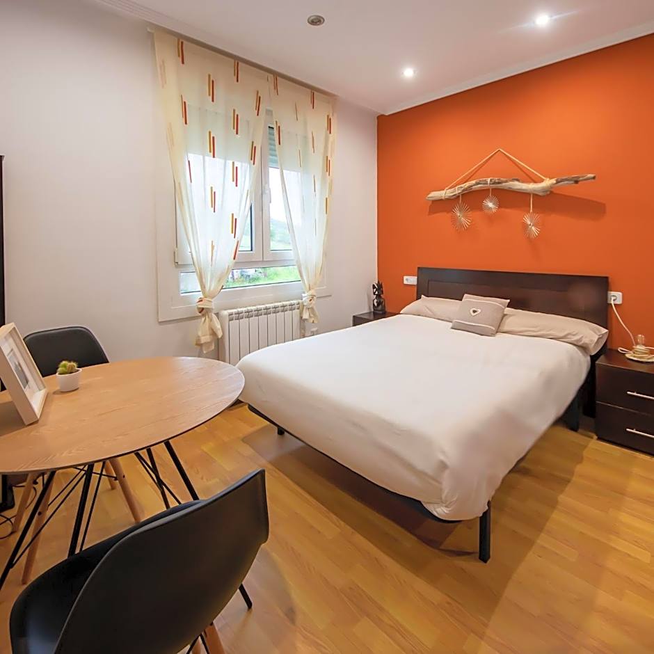 El Gato Gordo - bike & surf house