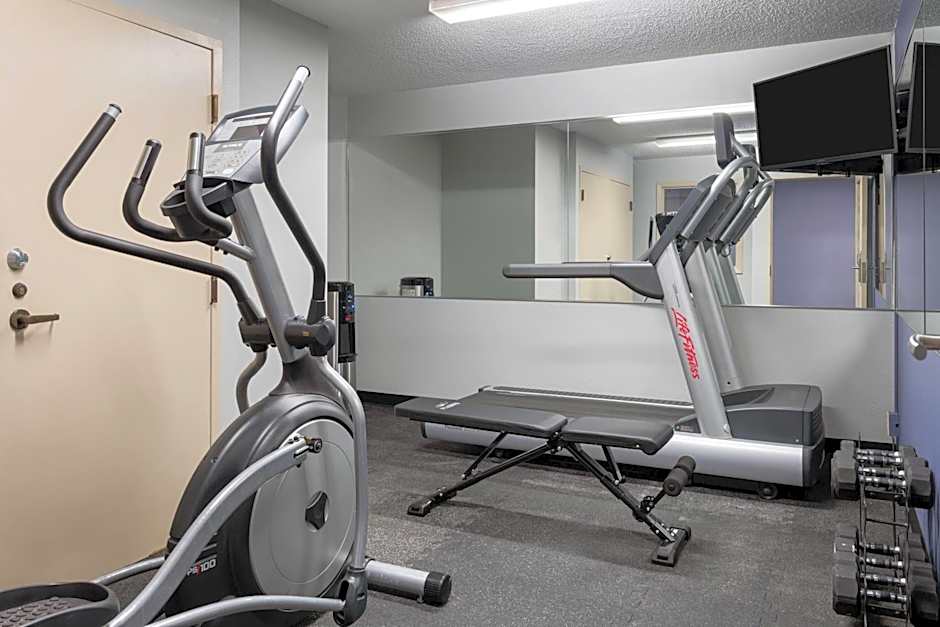 AmericInn by Wyndham Urbana/Champaign University Area