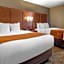Comfort Suites Bethlehem Near Lehigh University and LVI Airport