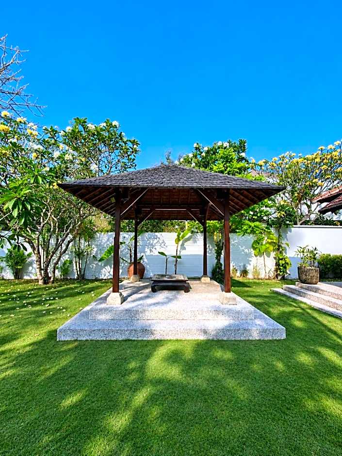 The Wangsa Hotel and Villas Benoa