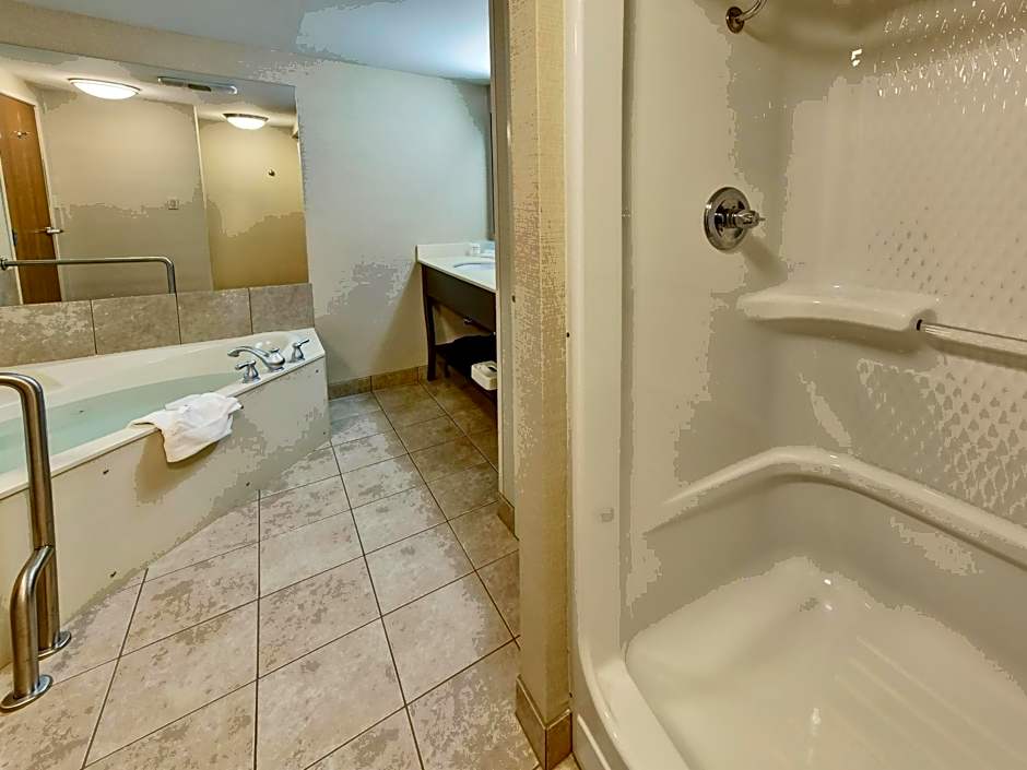 Hampton Inn By Hilton Clarksville