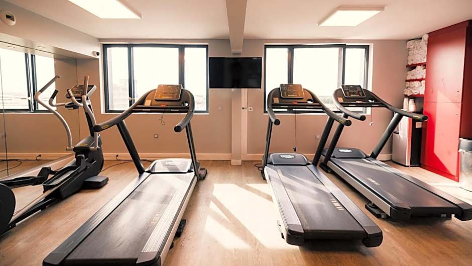 Holiday Inn Express Paris - CDG Airport By IHG