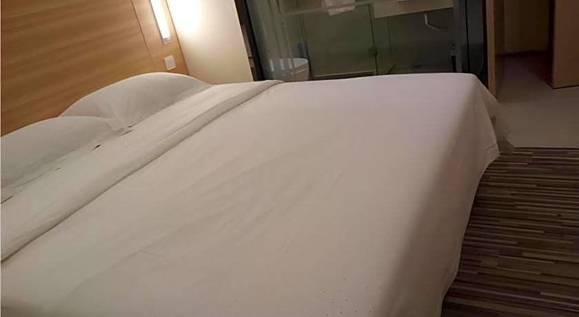 City Comfort Inn Zhongshan Dongsheng One Plus One