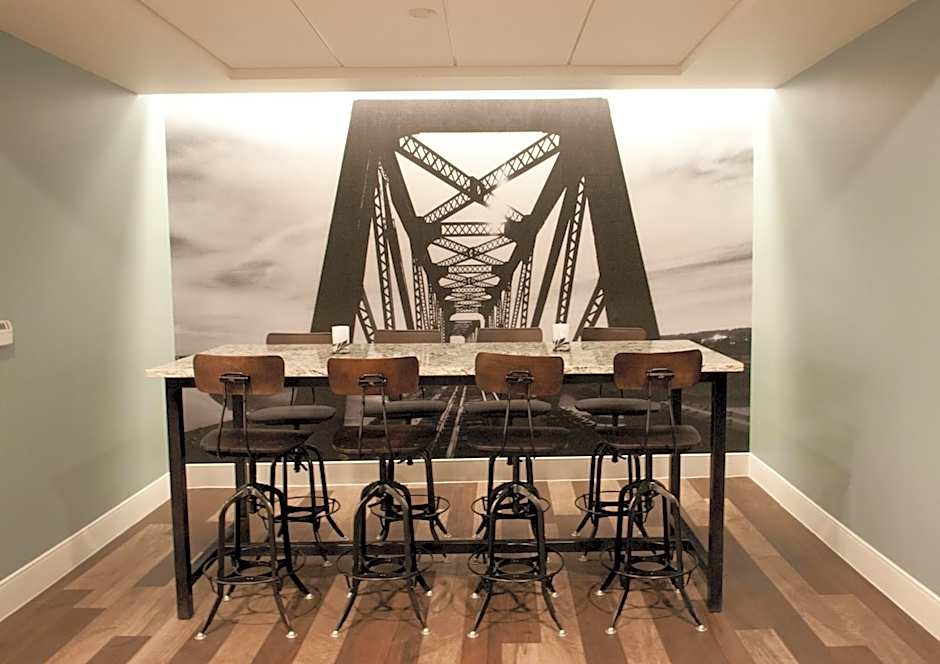 Crowne Plaza Suites Pittsburgh South By IHG