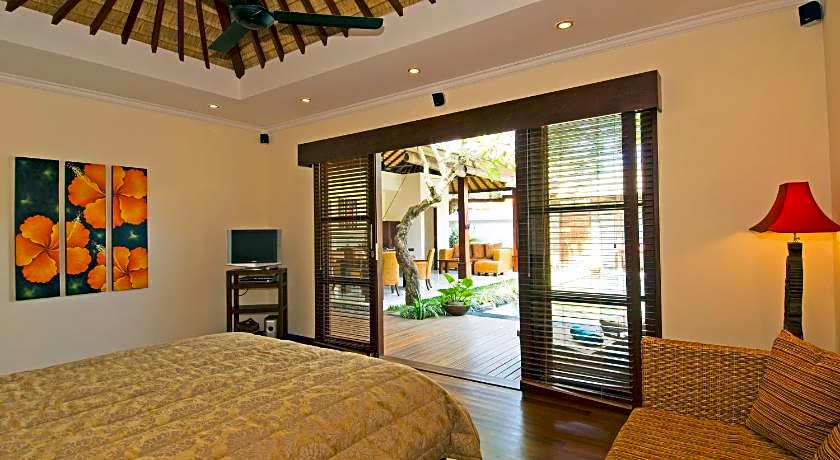 Ellora Villas