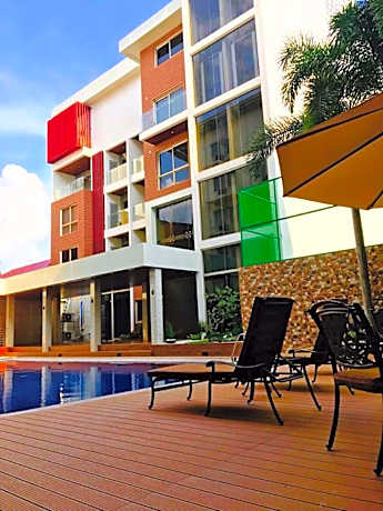 Savannah Resort Hotel