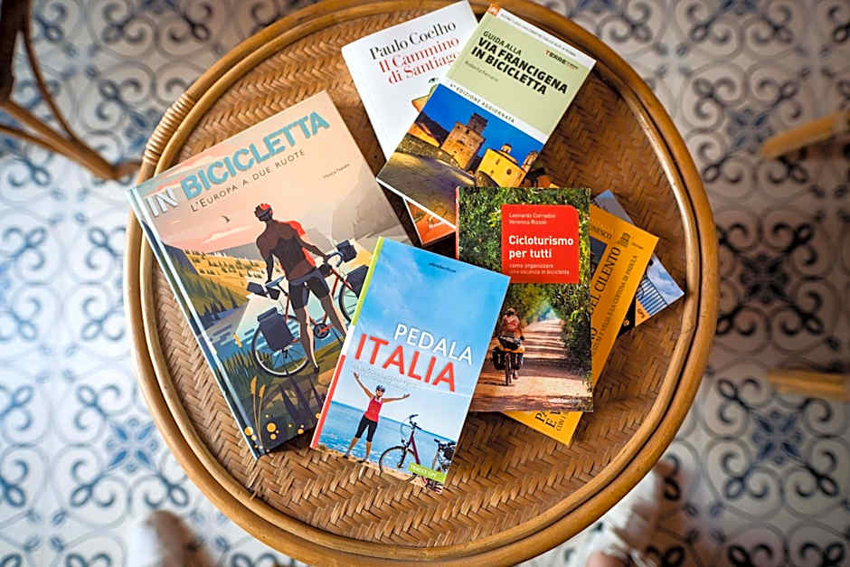 Palazzo ReSilente- Ostello