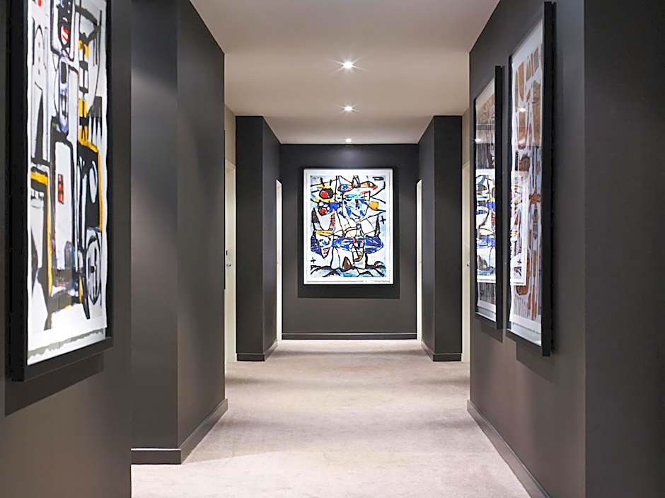 The Larwill Studio Melbourne - Art Series