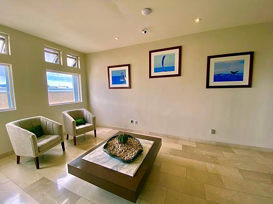 Seven Crown La Paz Malecon