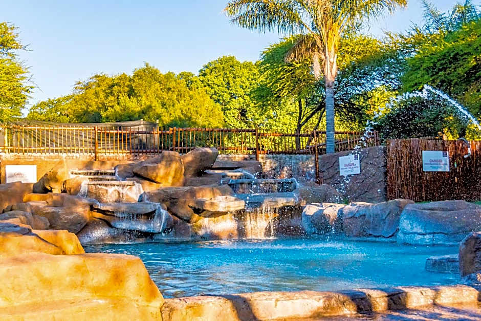 Seasons Golf, Leisure & Spa