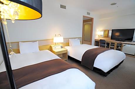 Twin Room - Non-Smoking