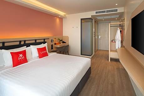 Firefly 2 Bedroom Deluxe