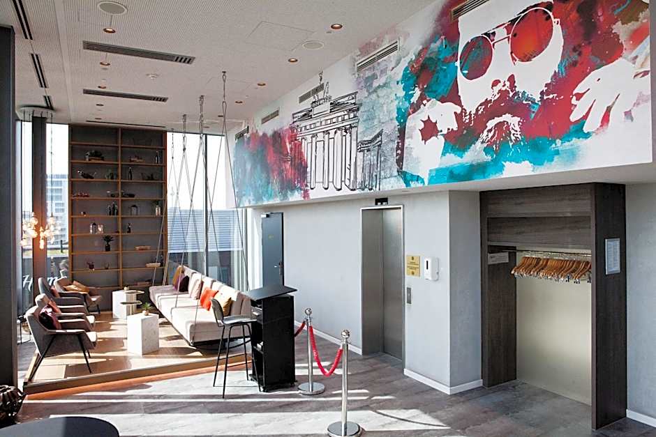 Hotel Indigo Berlin East Side Gallery By IHG