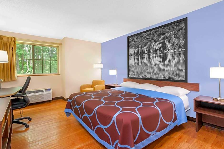 Super 8 by Wyndham Oneonta/Cooperstown