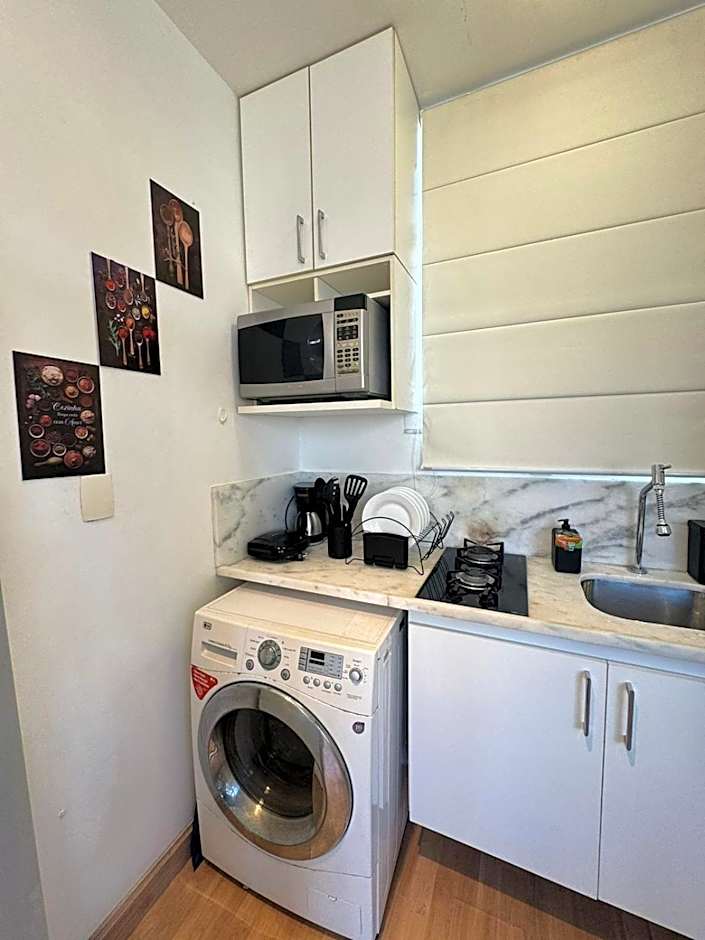 Studio a 3 Minutos da Praia Decorado AS41-1001