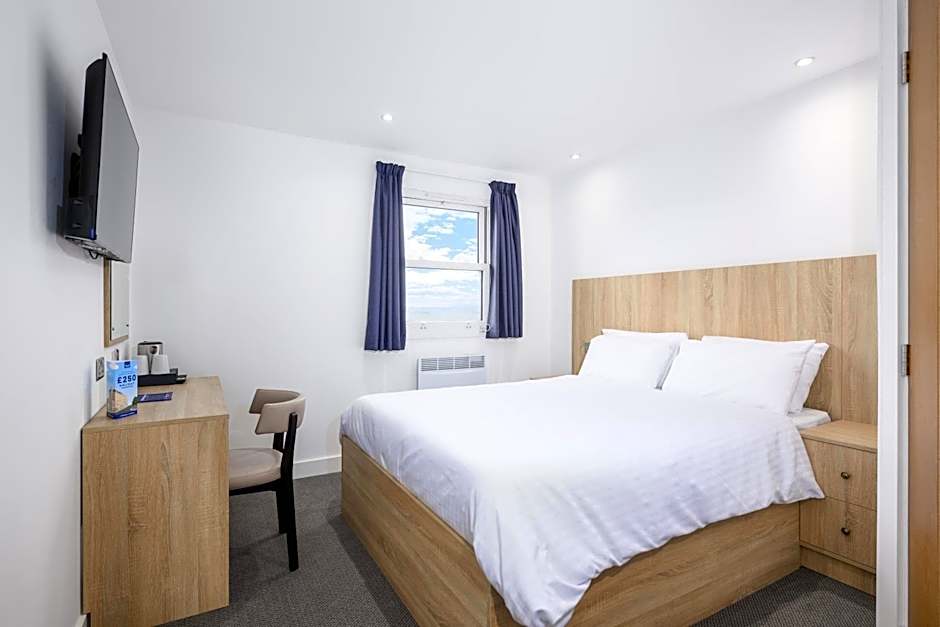 The Sandringham Hotel