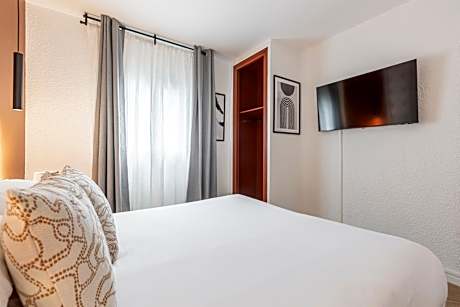 Family Suite - (without elevator)